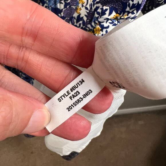 J.Crew Floral V-neck Midi Dress Size XS Blue Smocked Waist Work Wedding Event - Picture 12 of 12